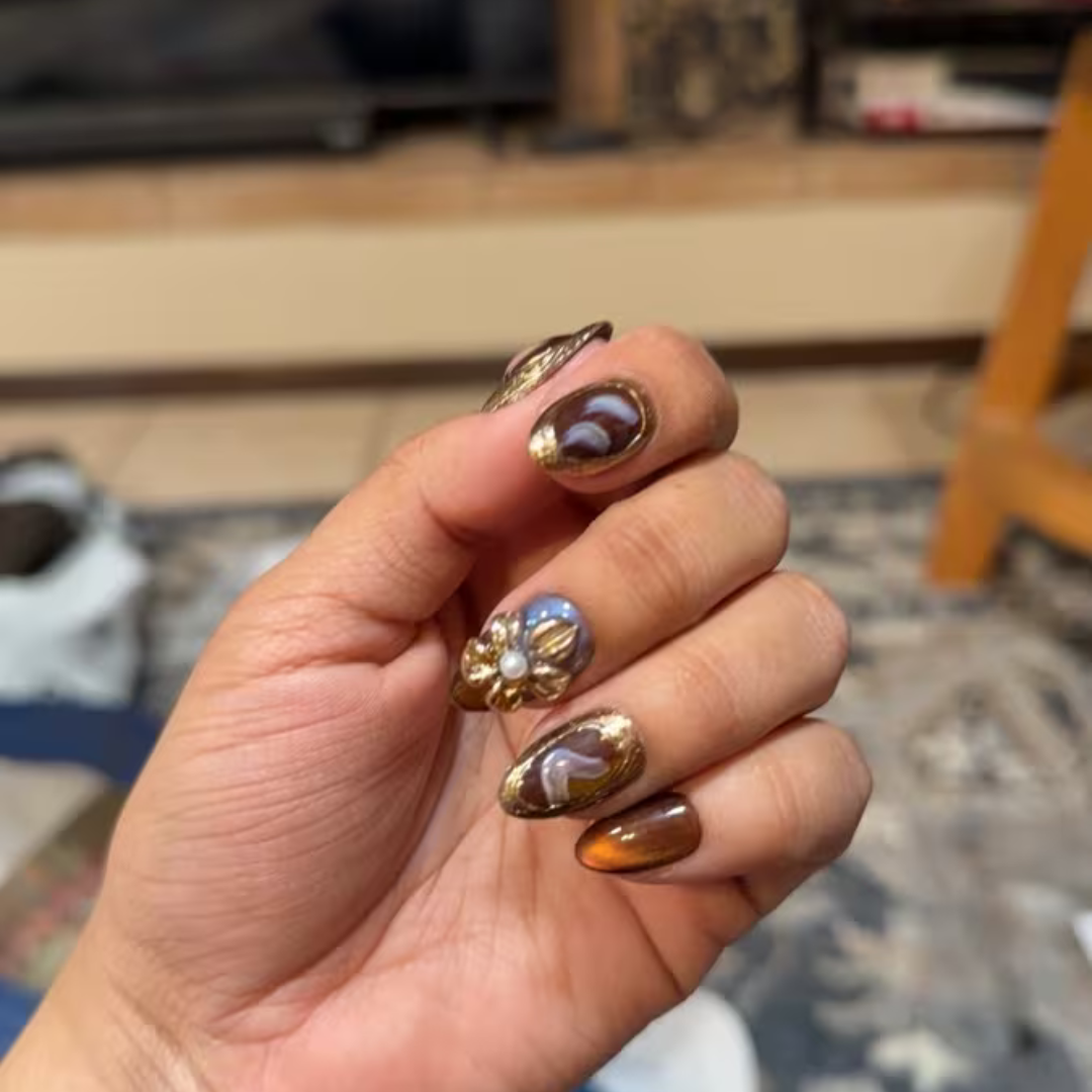 Amber Muse