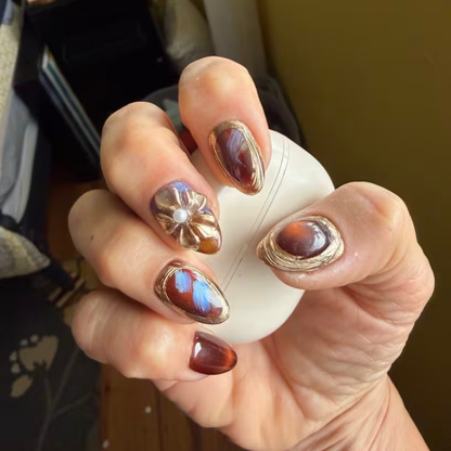 Amber Muse